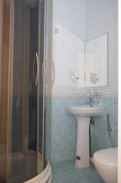 Europe Guesthouse Нарва Екстер'єр фото